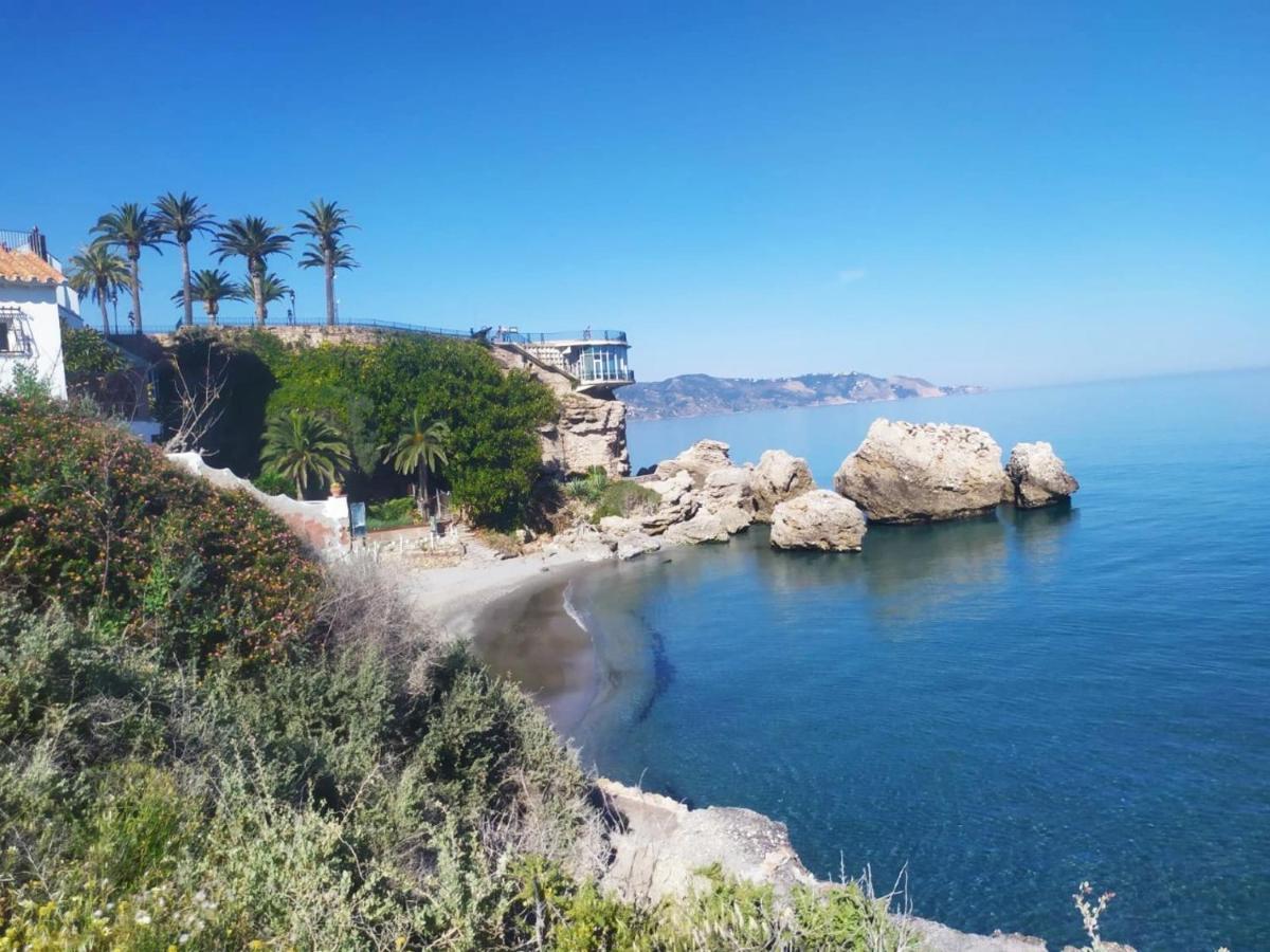 Corazon De Nerja Apartment Bagian luar foto